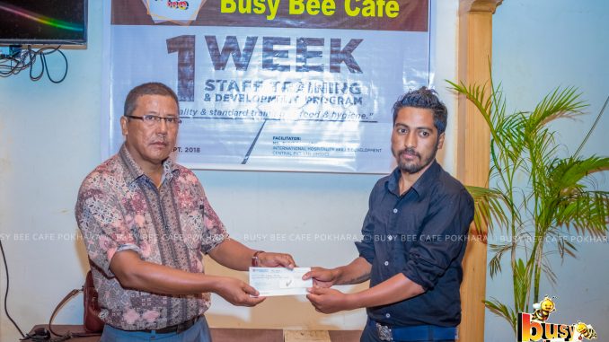 busy bee cafe00